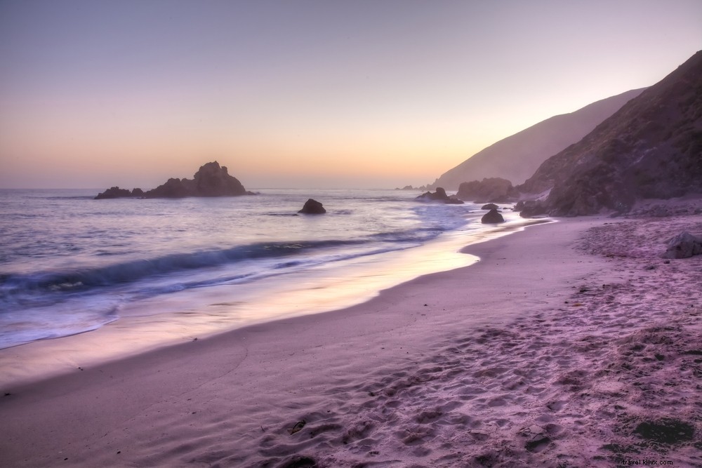 10 plages colorées où vous devriez être en ce moment 